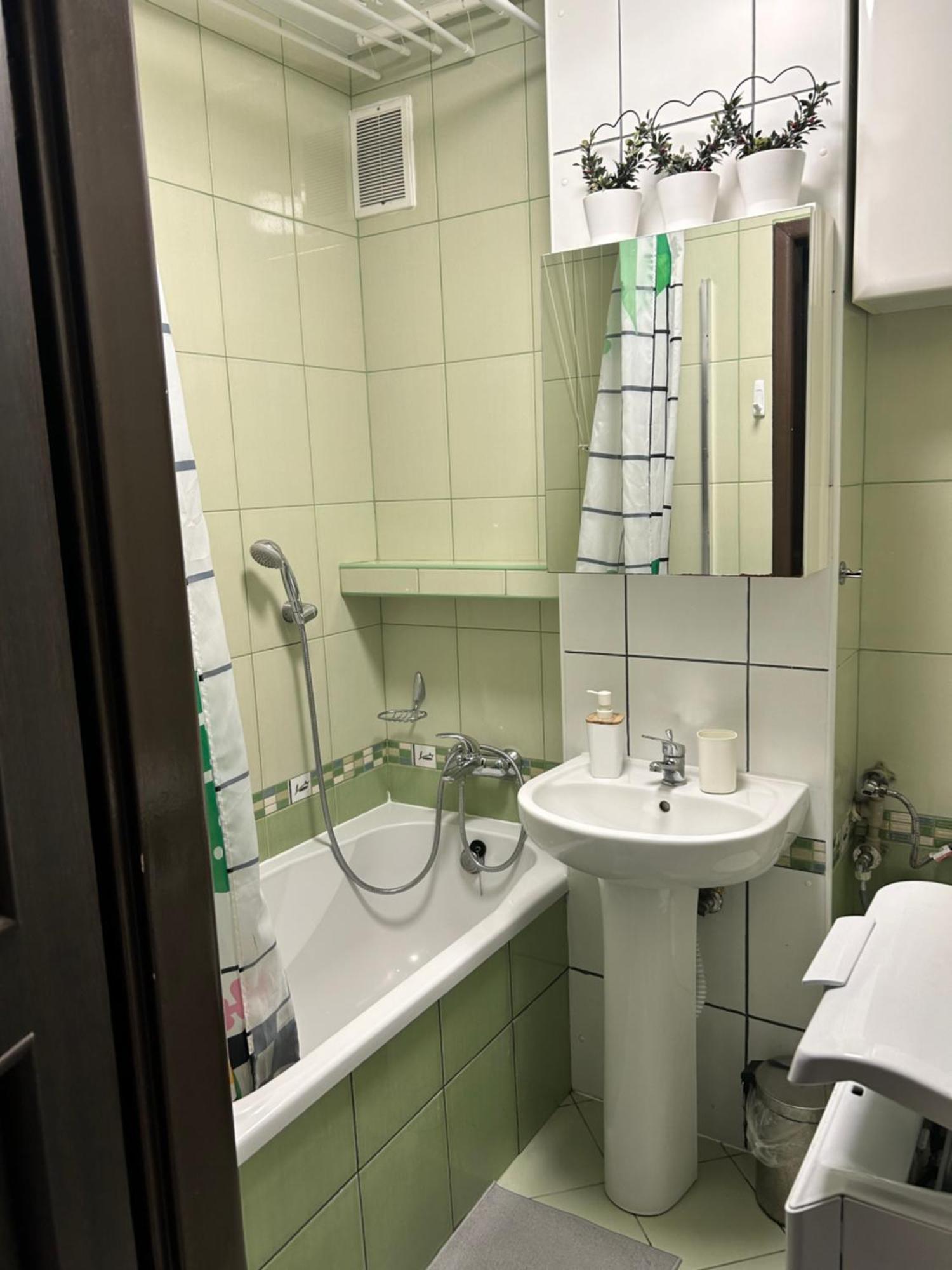 Ferienwohnung Chlodna Warschau Exterior foto